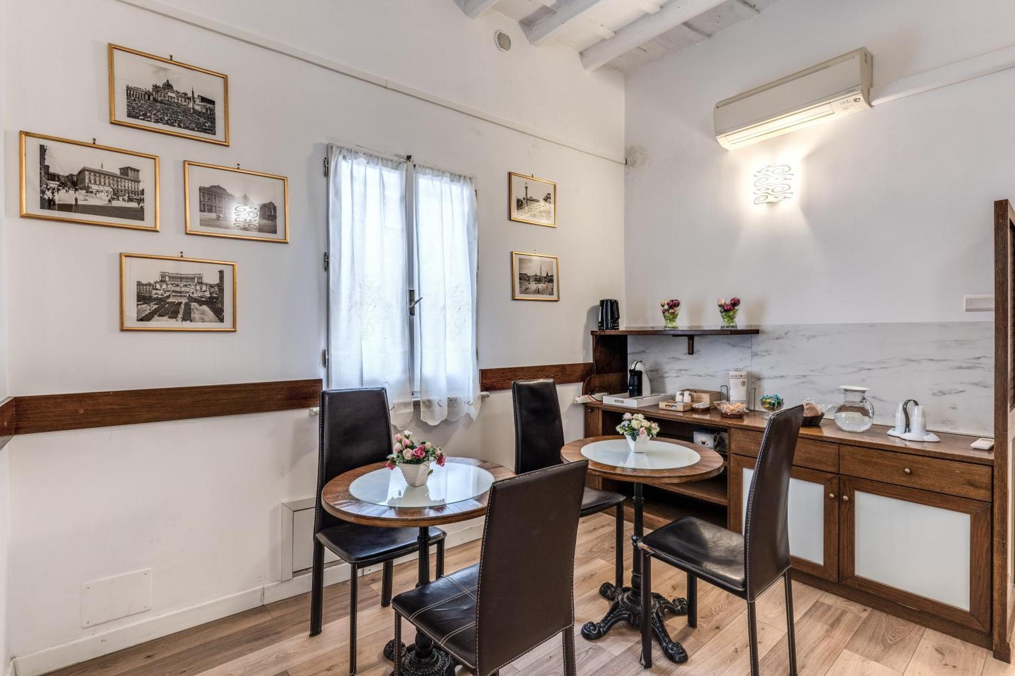 Magenta Deluxe Cancello Rome Extérieur photo